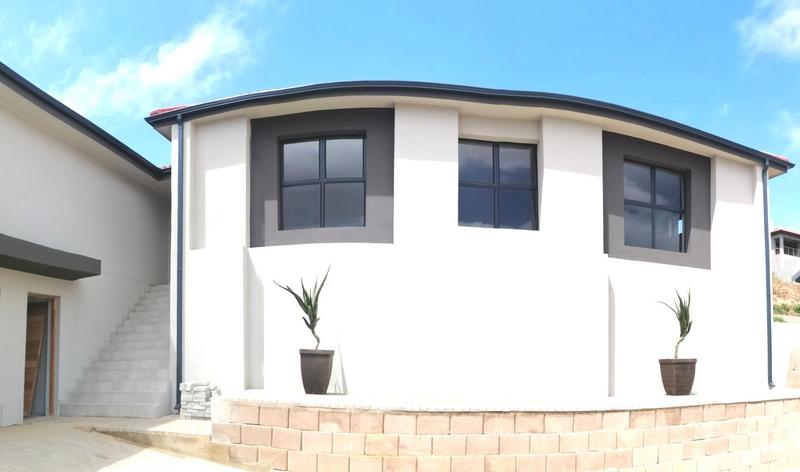 3 Bedroom Property for Sale in Avonddans Western Cape